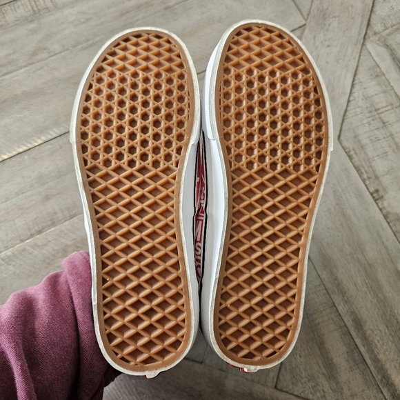 Vans Lace Up Sneakers - Picture 5 of 6